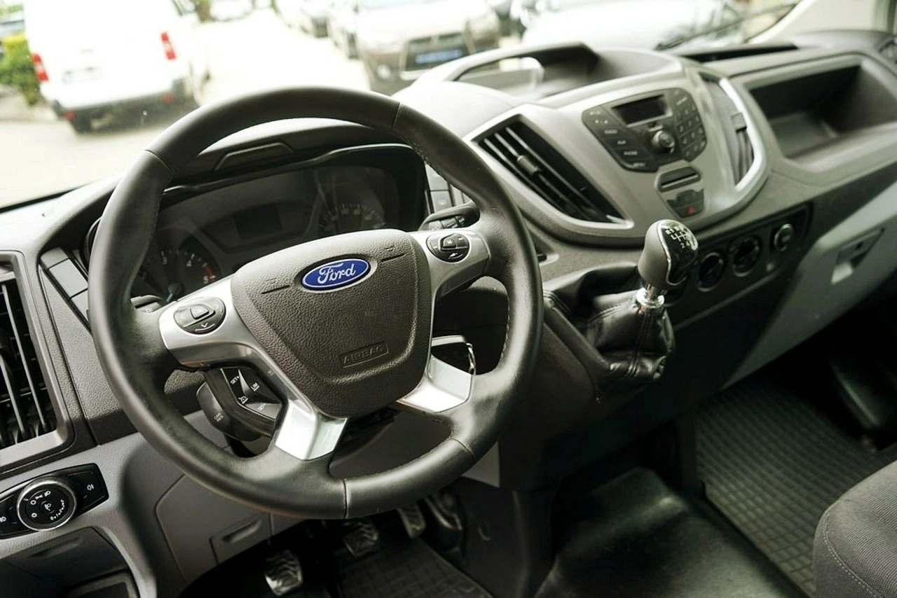 Ford Transit - Zdjęcie 18
