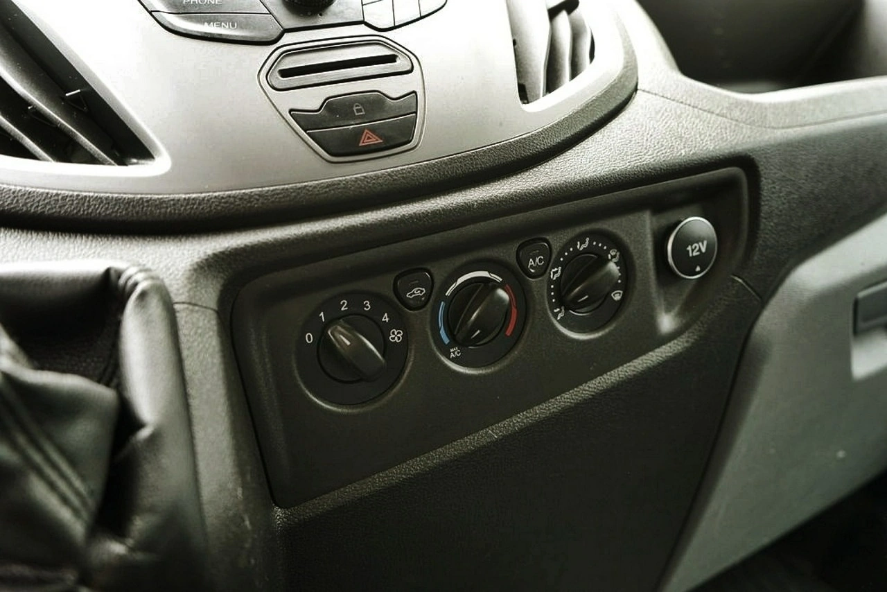 Ford Transit - Zdjęcie 22