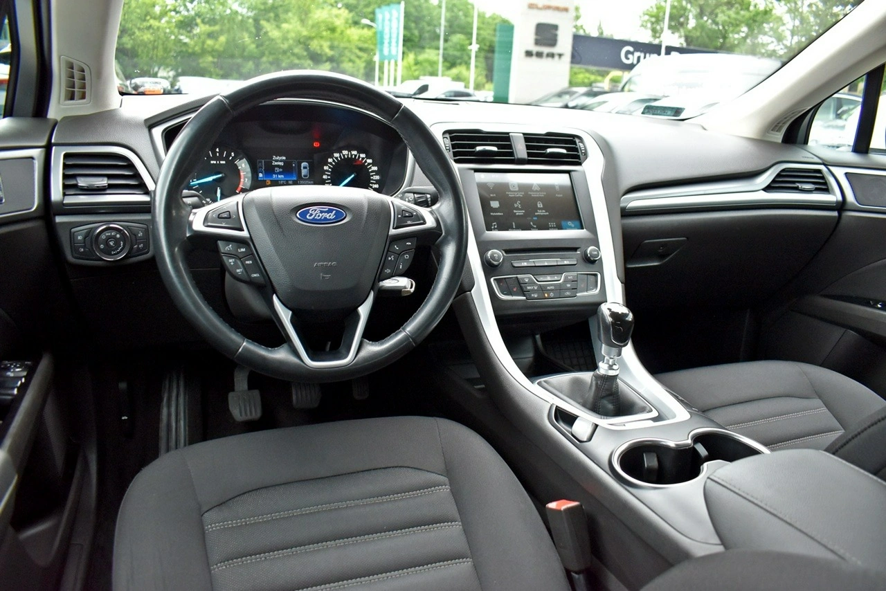 Ford Mondeo - Zdjęcie 11