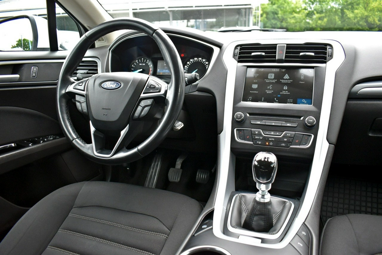 Ford Mondeo - Zdjęcie 14