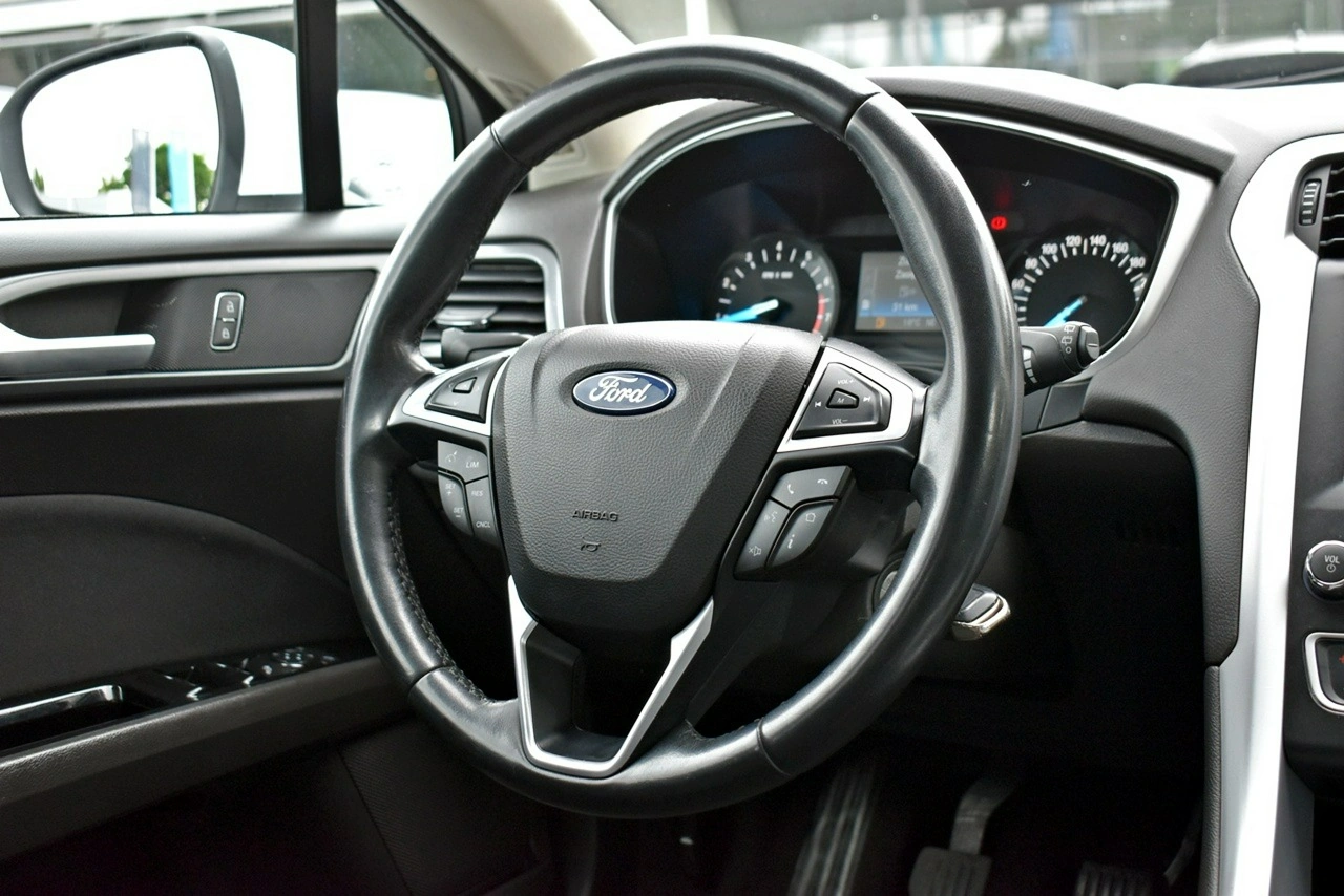 Ford Mondeo - Zdjęcie 15