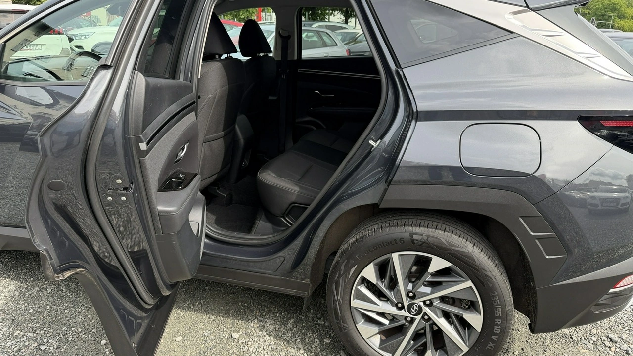 Hyundai Tucson - Zdjęcie 22