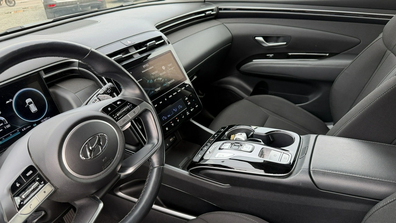 Hyundai Tucson - Zdjęcie 26