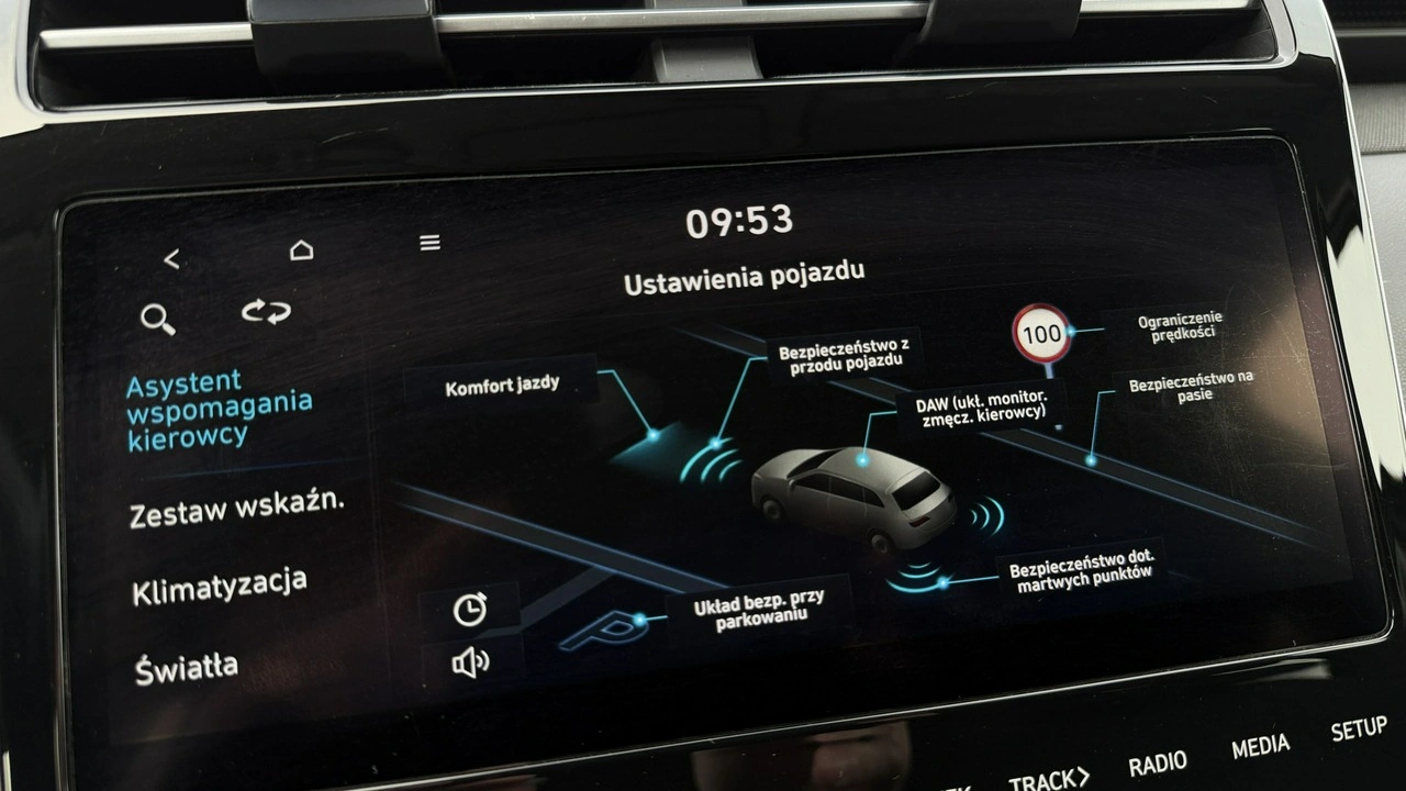 Hyundai Tucson - Zdjęcie 31