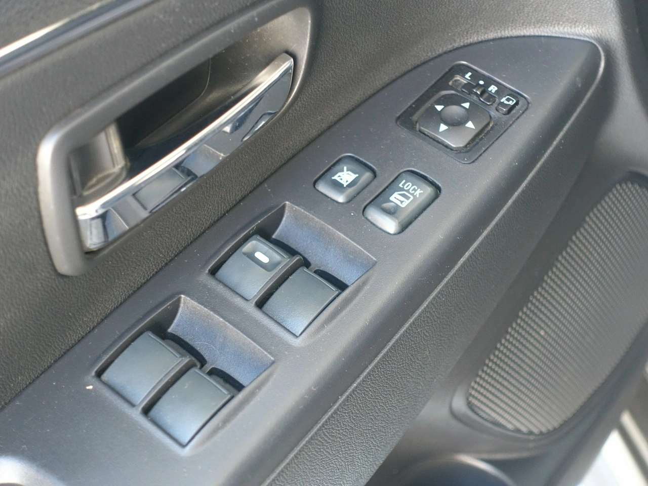 Mitsubishi ASX - Zdjęcie 14
