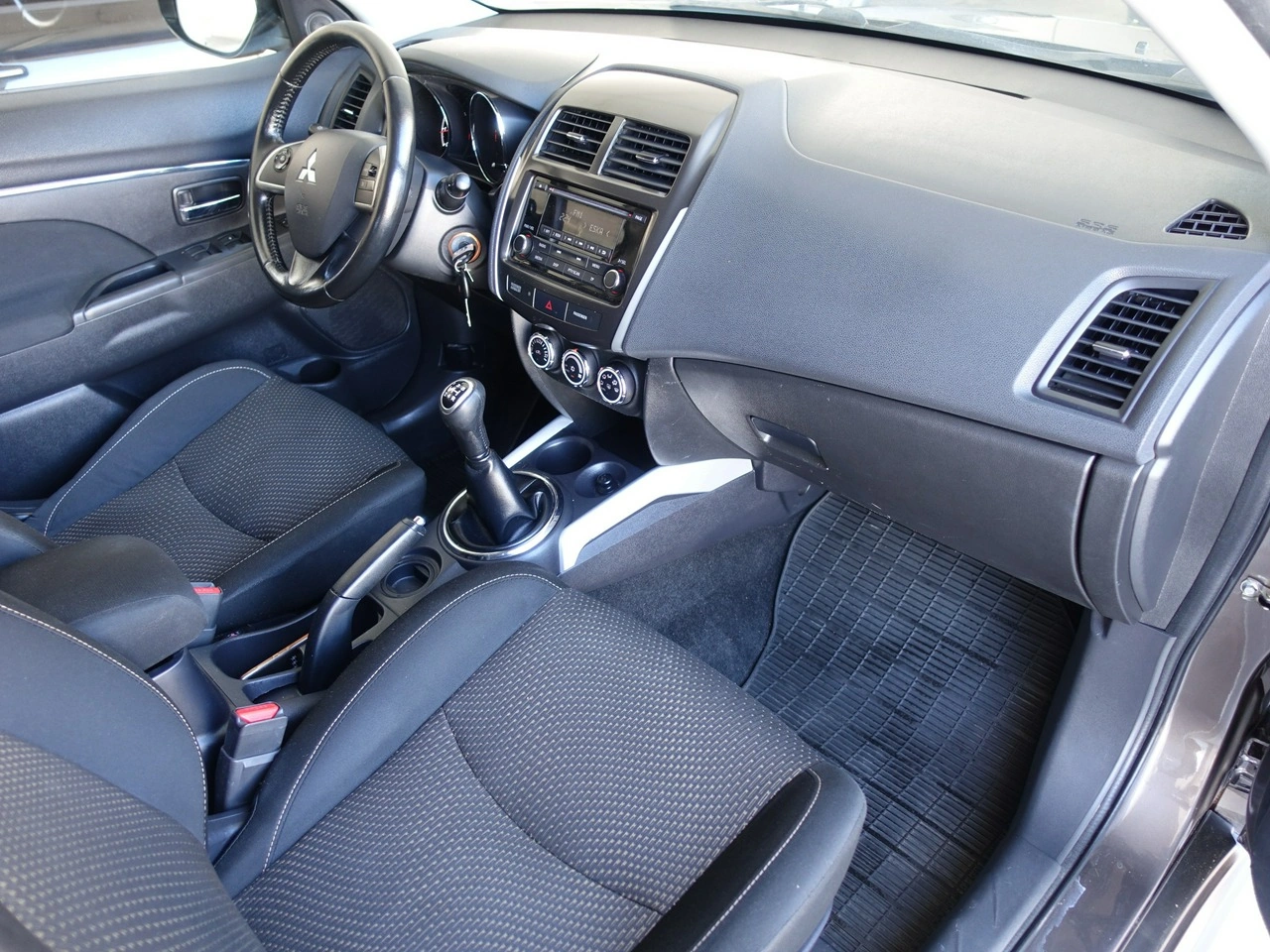 Mitsubishi ASX - Zdjęcie 18
