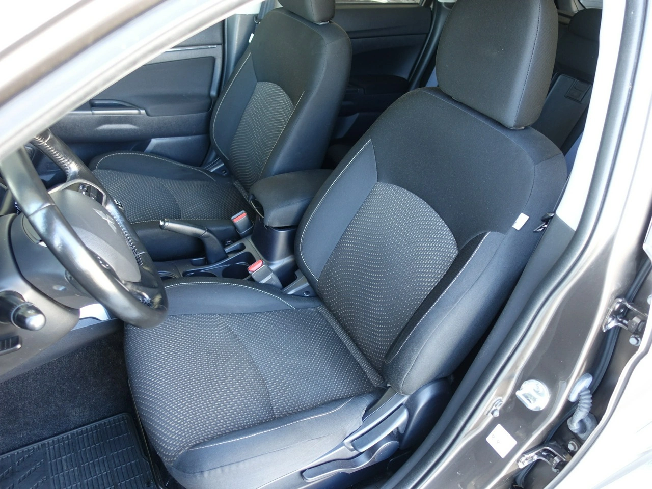 Mitsubishi ASX - Zdjęcie 13
