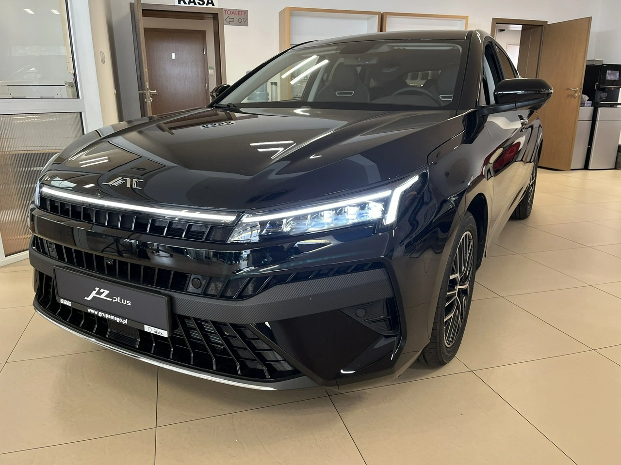 JAC J7 Plus - Zdjęcie 15