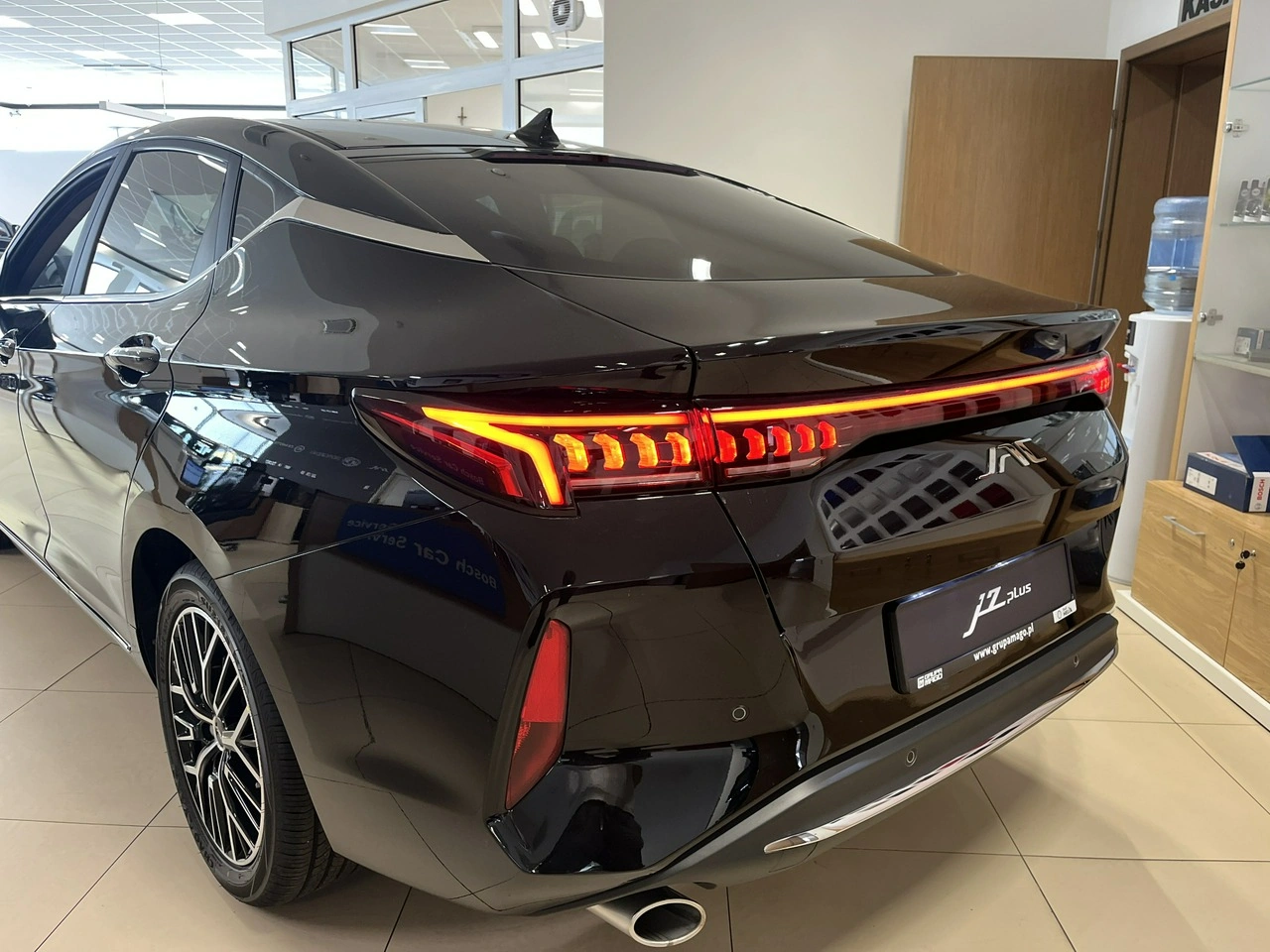 JAC J7 Plus - Zdjęcie 16