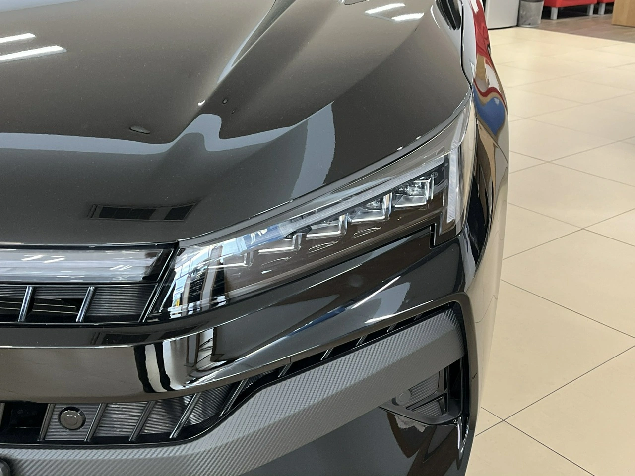 JAC J7 Plus - Zdjęcie 2