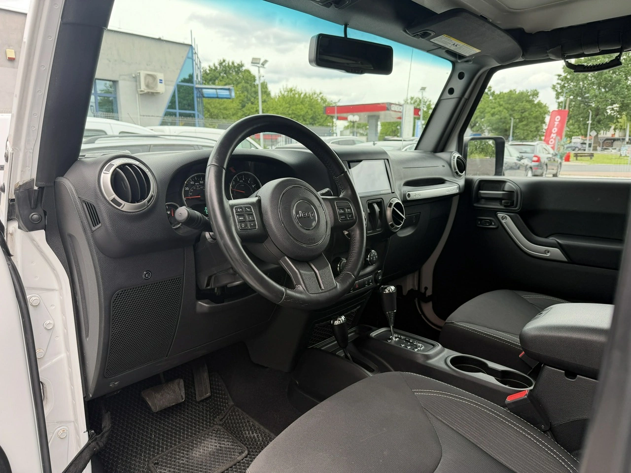 Jeep Wrangler - Zdjęcie 12