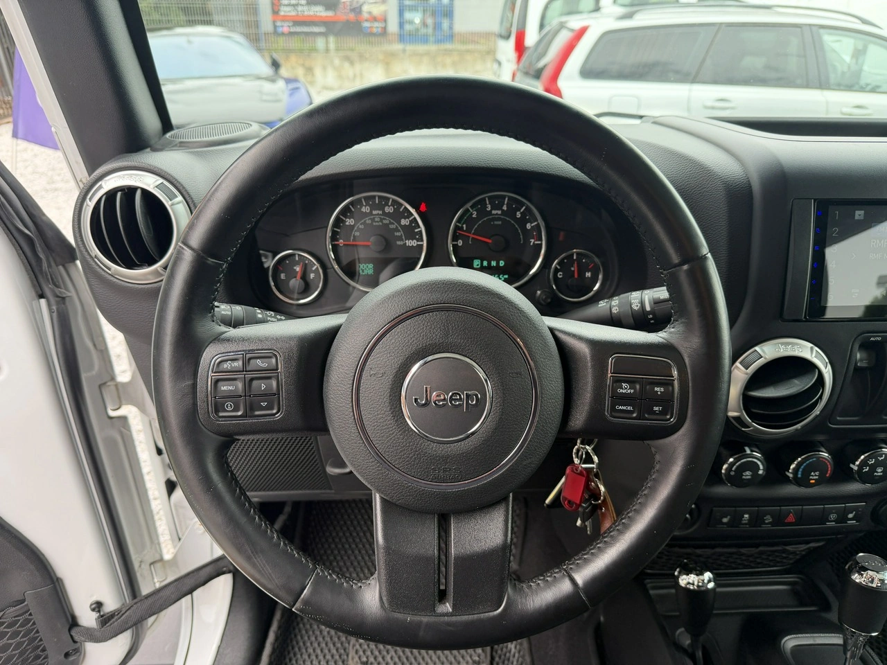 Jeep Wrangler - Zdjęcie 13