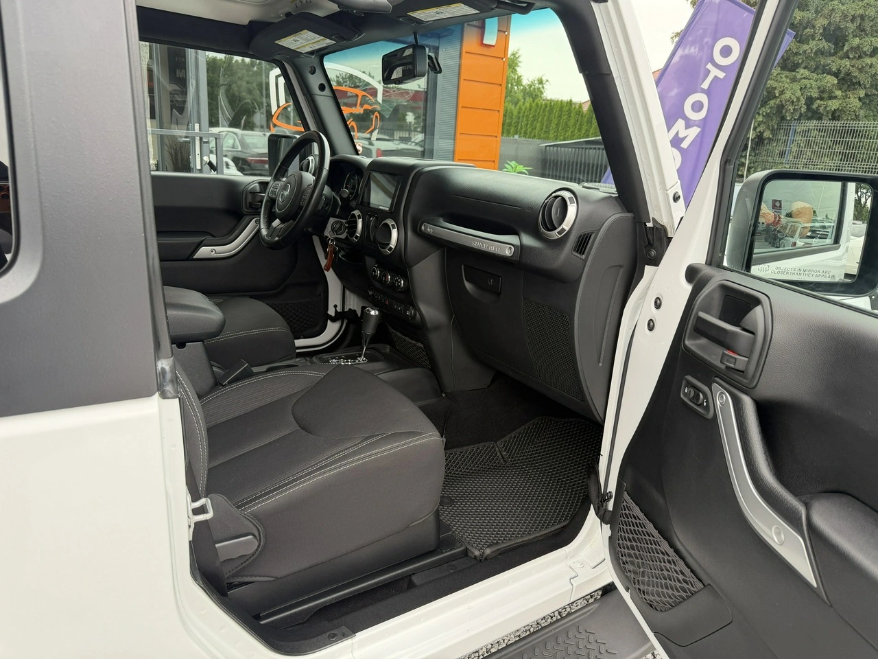 Jeep Wrangler - Zdjęcie 24