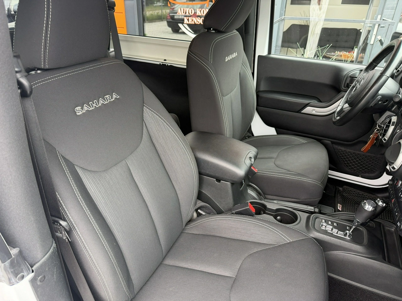 Jeep Wrangler - Zdjęcie 26