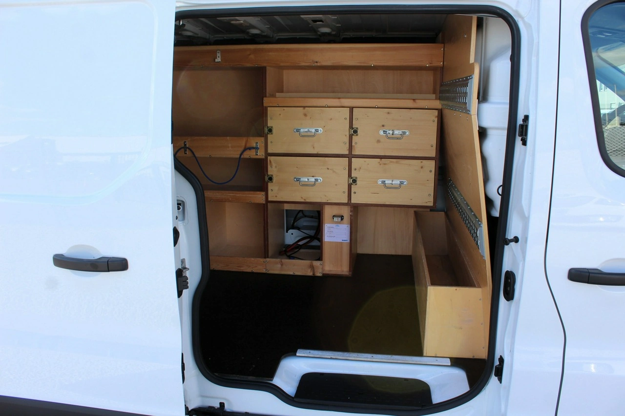 Renault Trafic - Zdjęcie 10