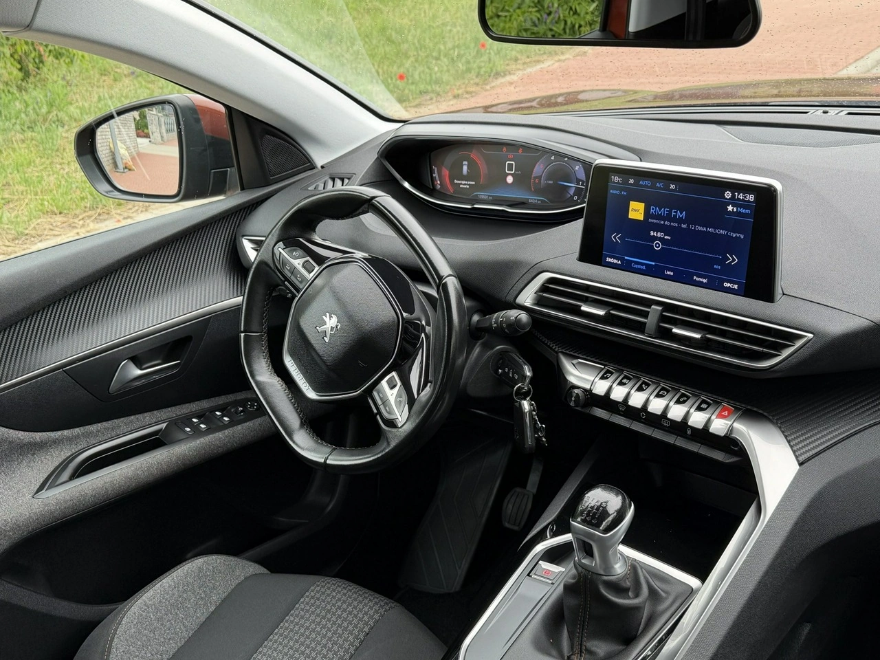 Peugeot 3008 - Zdjęcie 8