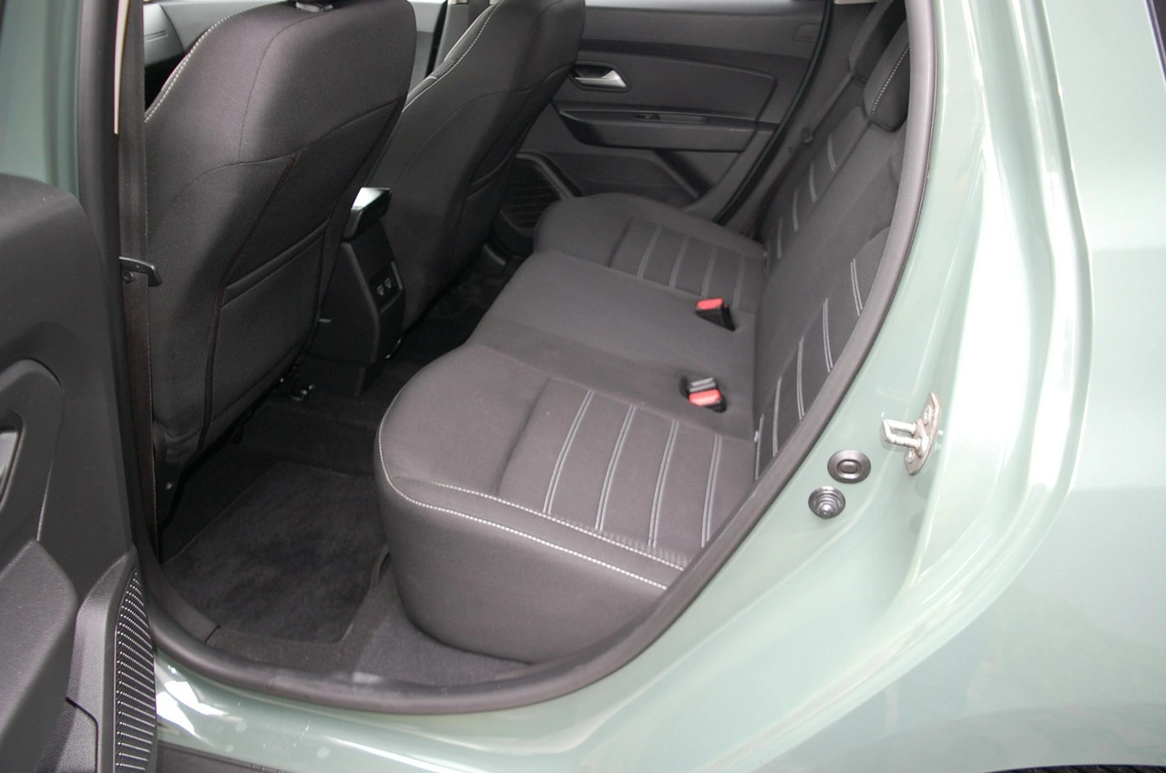 Dacia Duster - Zdjęcie 29
