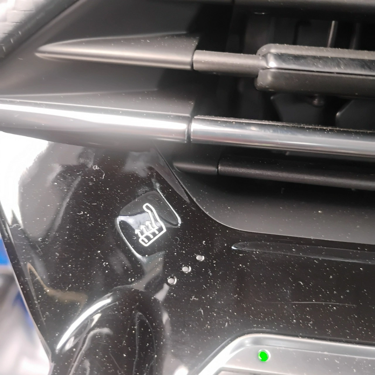 Peugeot 208 - Zdjęcie 13