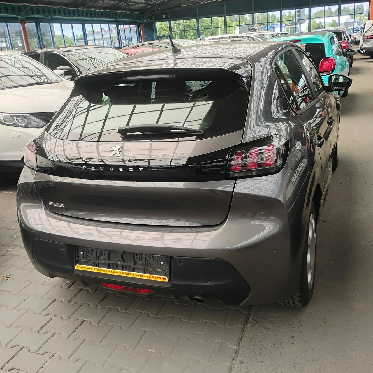 Peugeot 208 - Zdjęcie 7