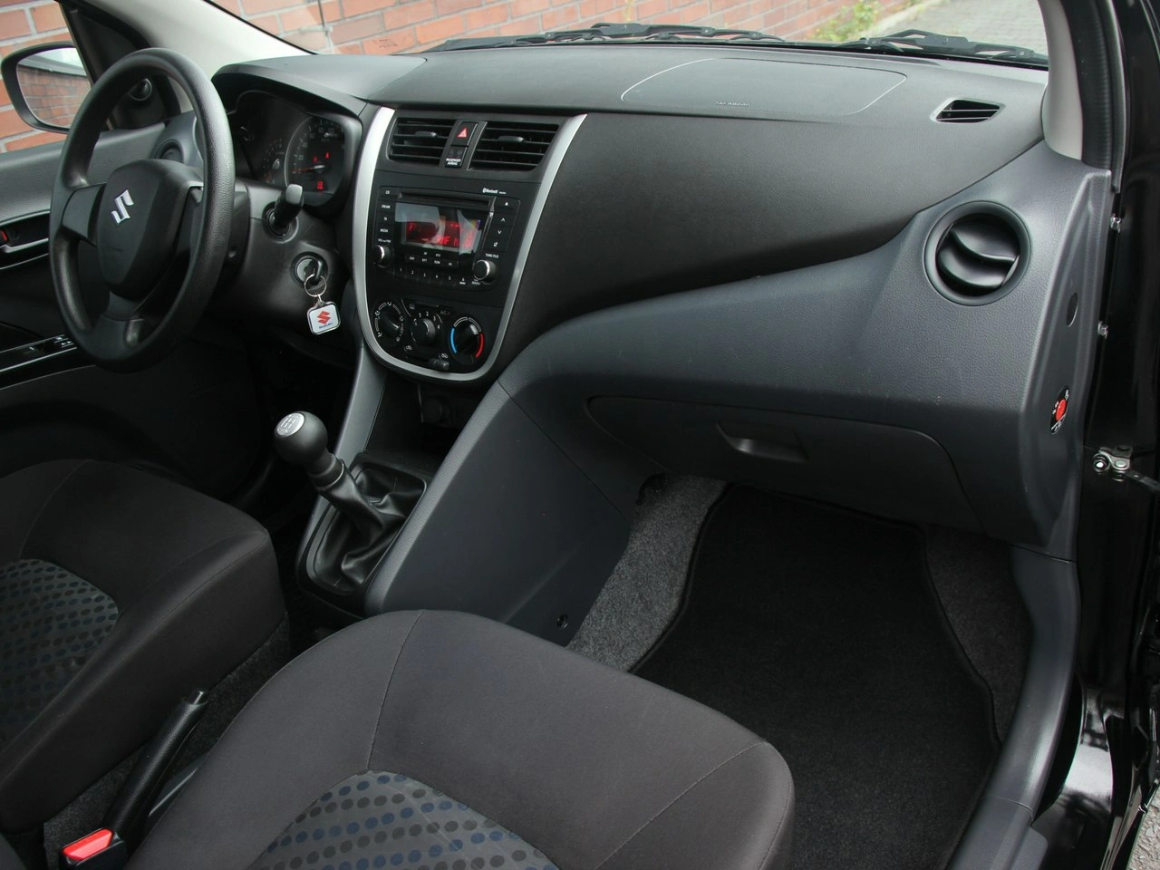Suzuki Celerio - Zdjęcie 27