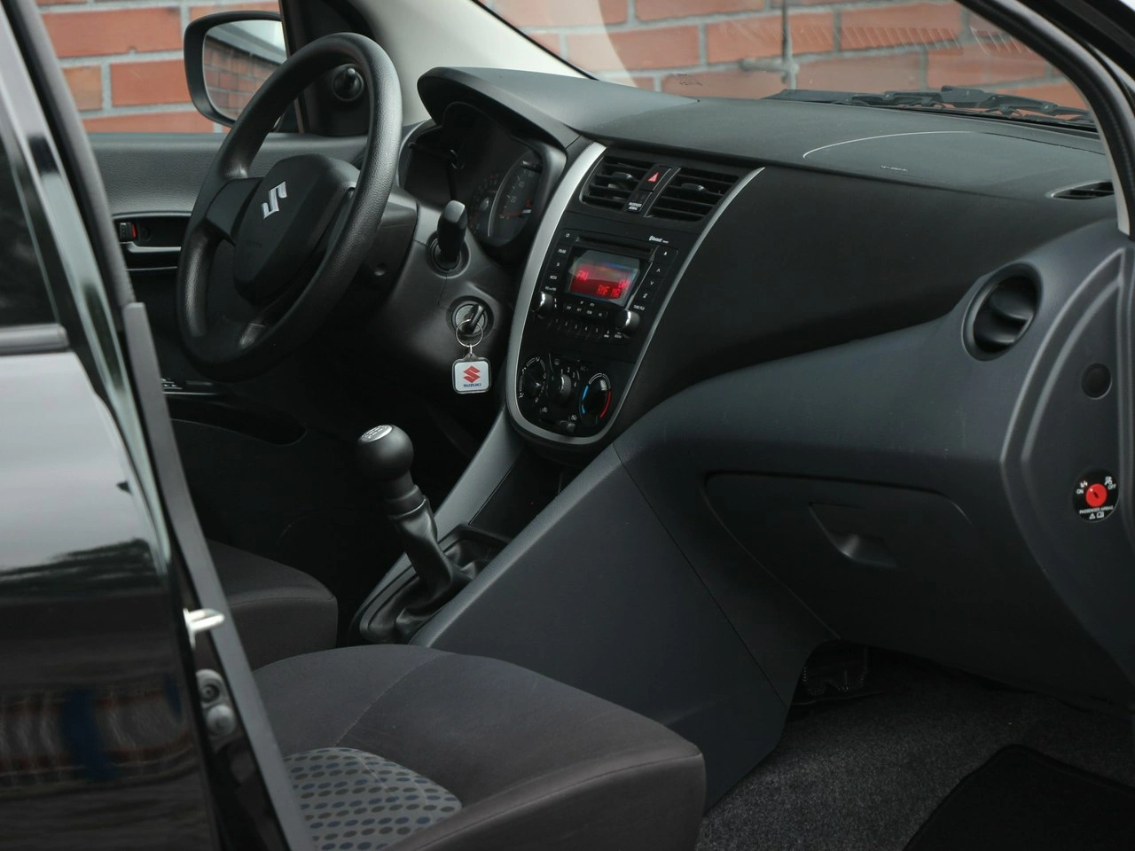 Suzuki Celerio - Zdjęcie 29