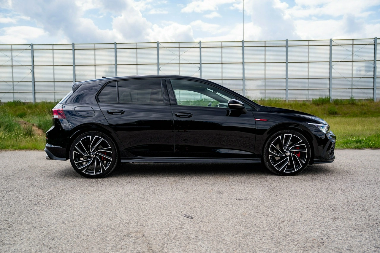 Volkswagen Golf - Zdjęcie 9