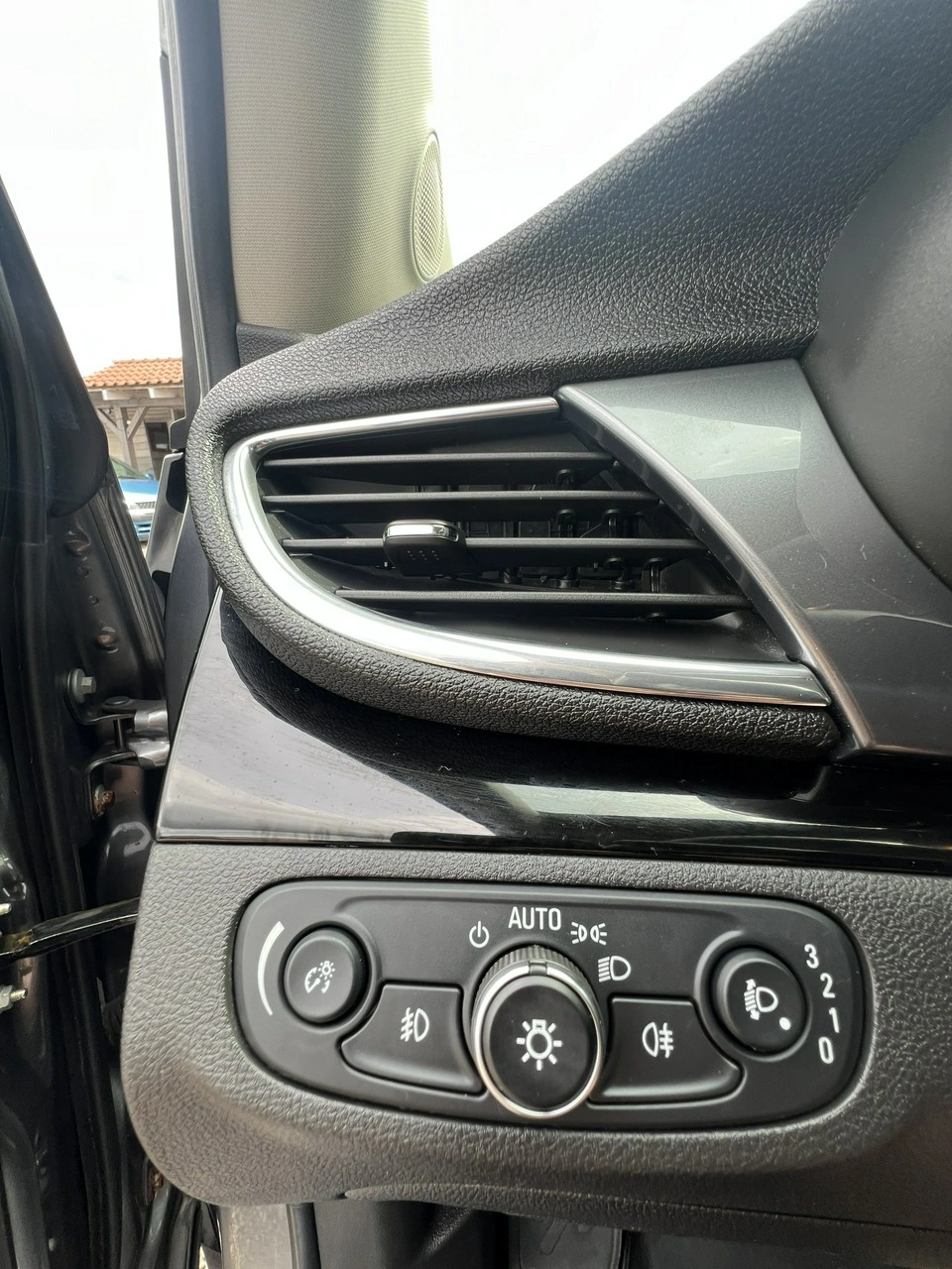 Opel Mokka X - Zdjęcie 11