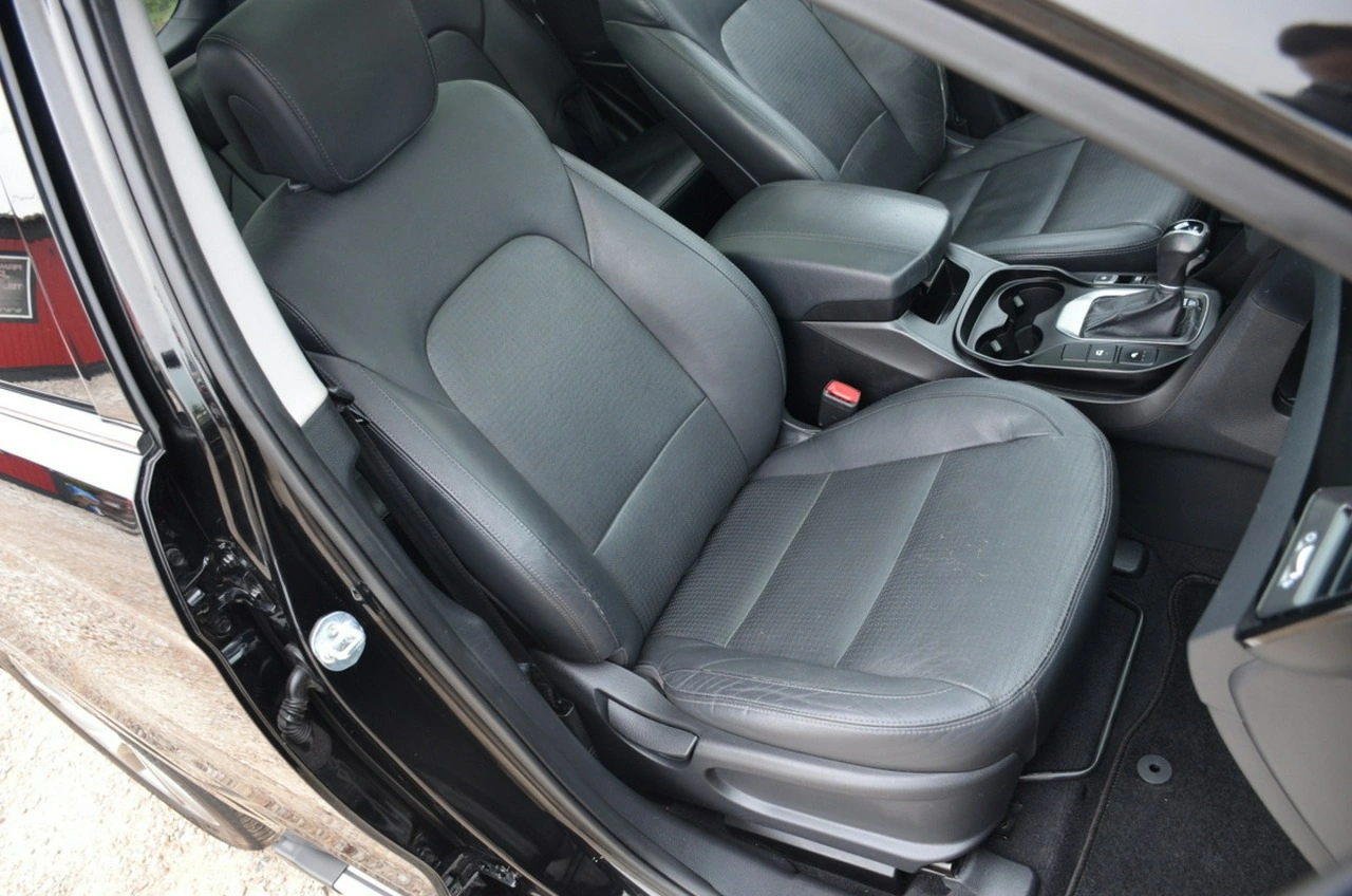 Hyundai Santa Fe - Zdjęcie 29