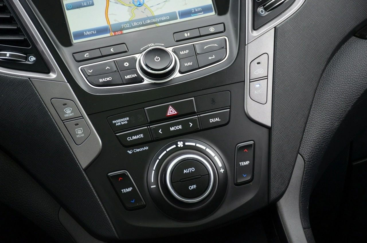Hyundai Santa Fe - Zdjęcie 35