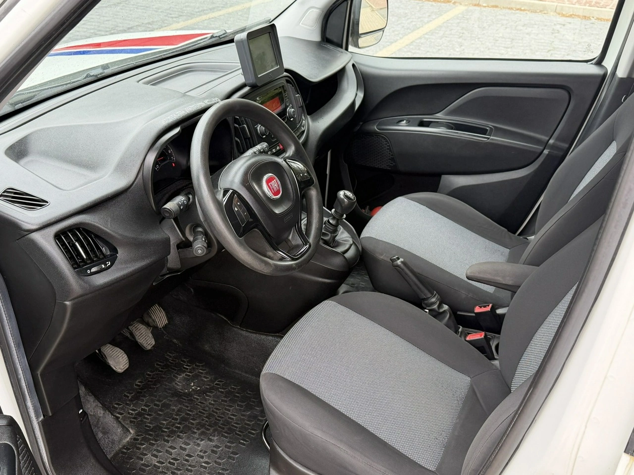 Fiat Doblo - Zdjęcie 12