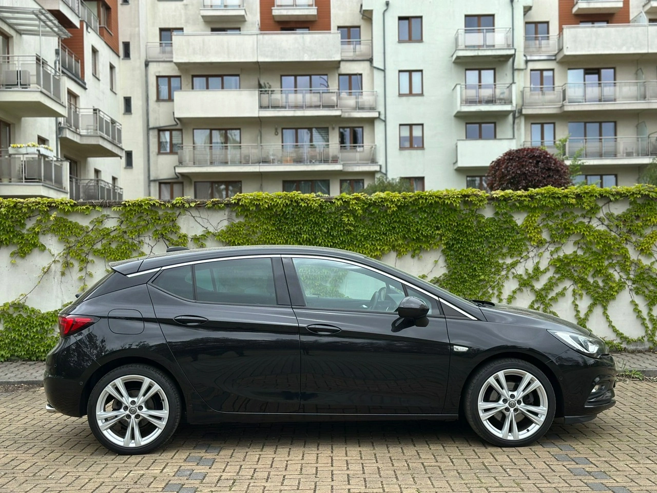 Opel Astra - Zdjęcie 11