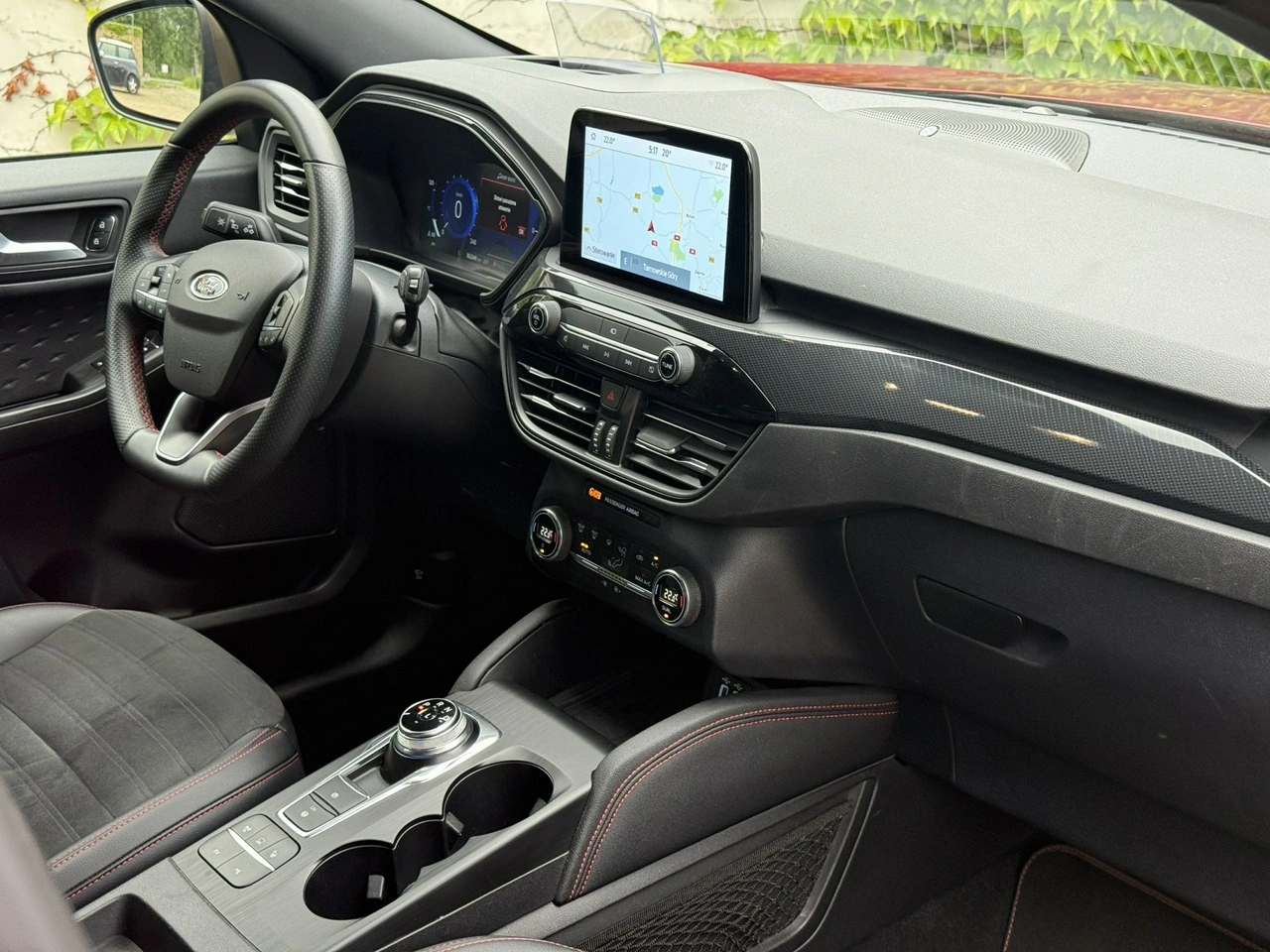 Ford Kuga - Zdjęcie 19
