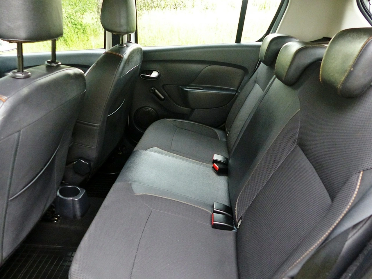 Dacia Sandero Stepway - Zdjęcie 21