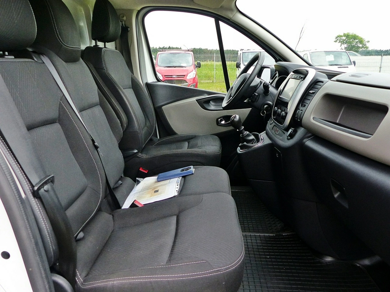 Renault Trafic - Zdjęcie 26