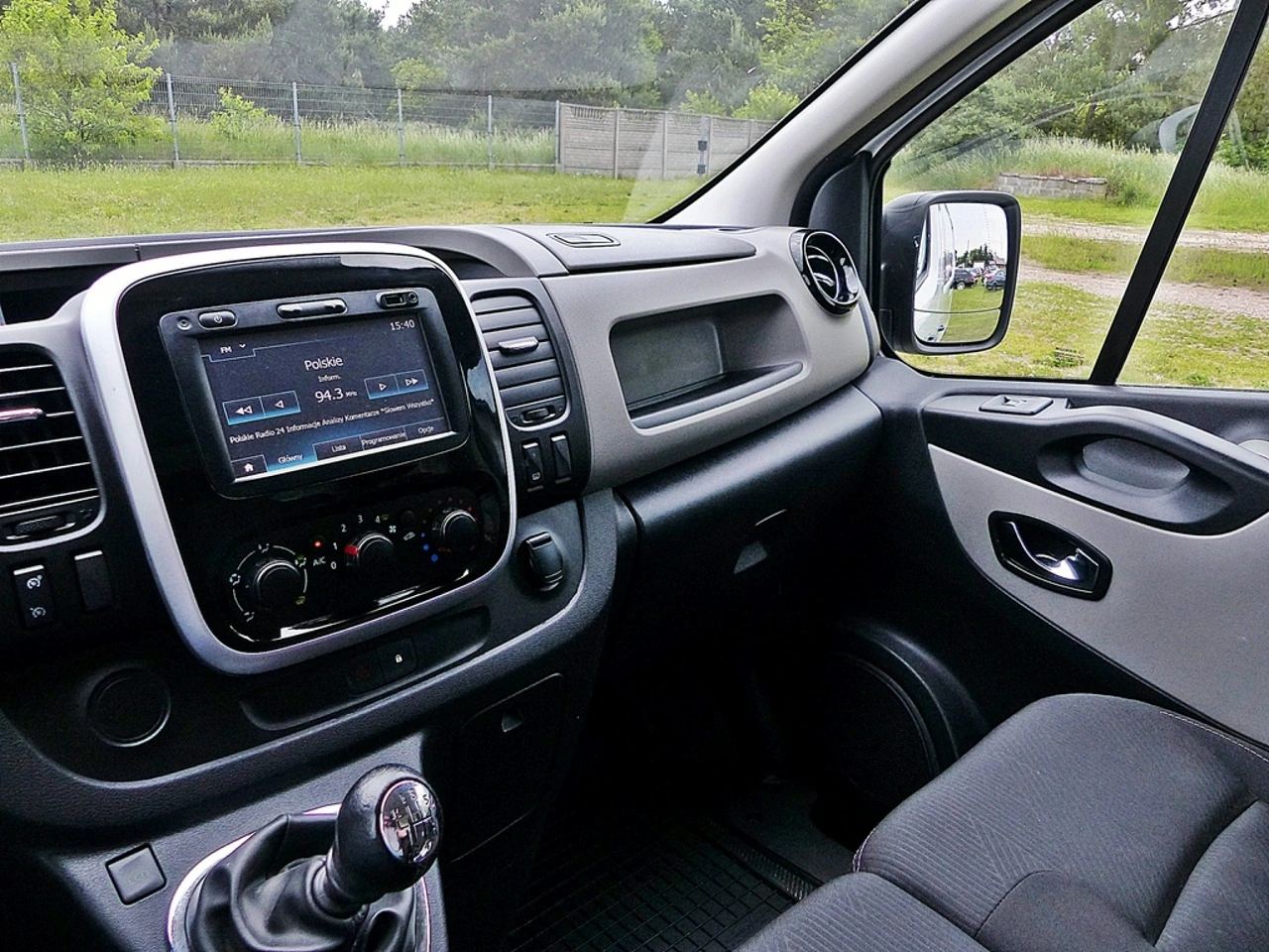 Renault Trafic - Zdjęcie 36