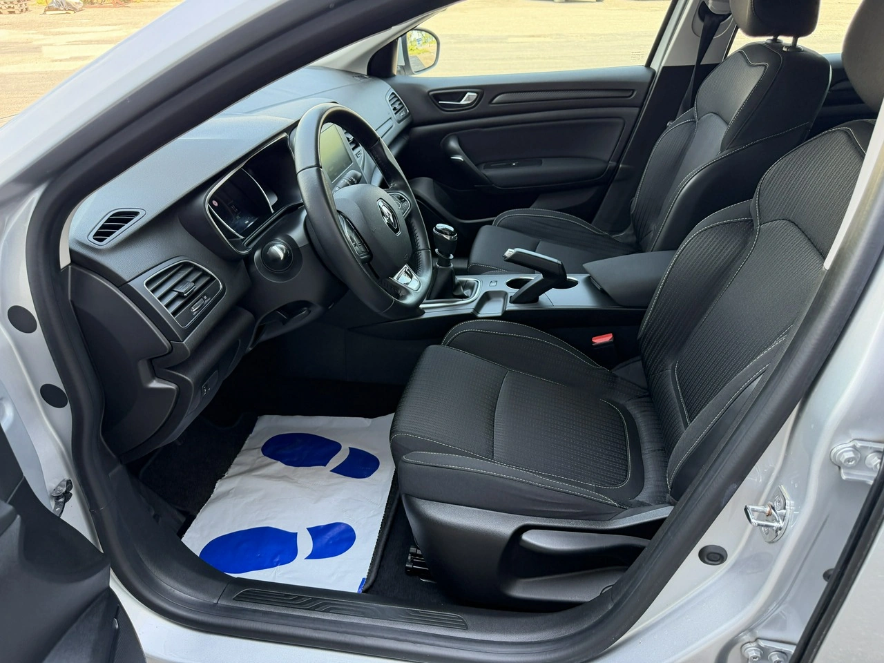 Renault Megane - Zdjęcie 15