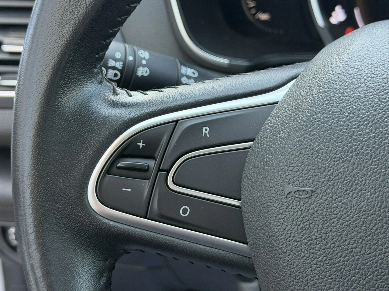 Renault Megane - Zdjęcie 22