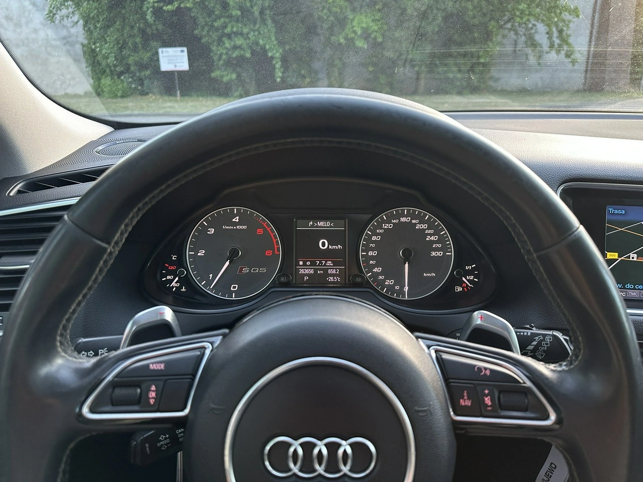 Audi SQ5 - Zdjęcie 13