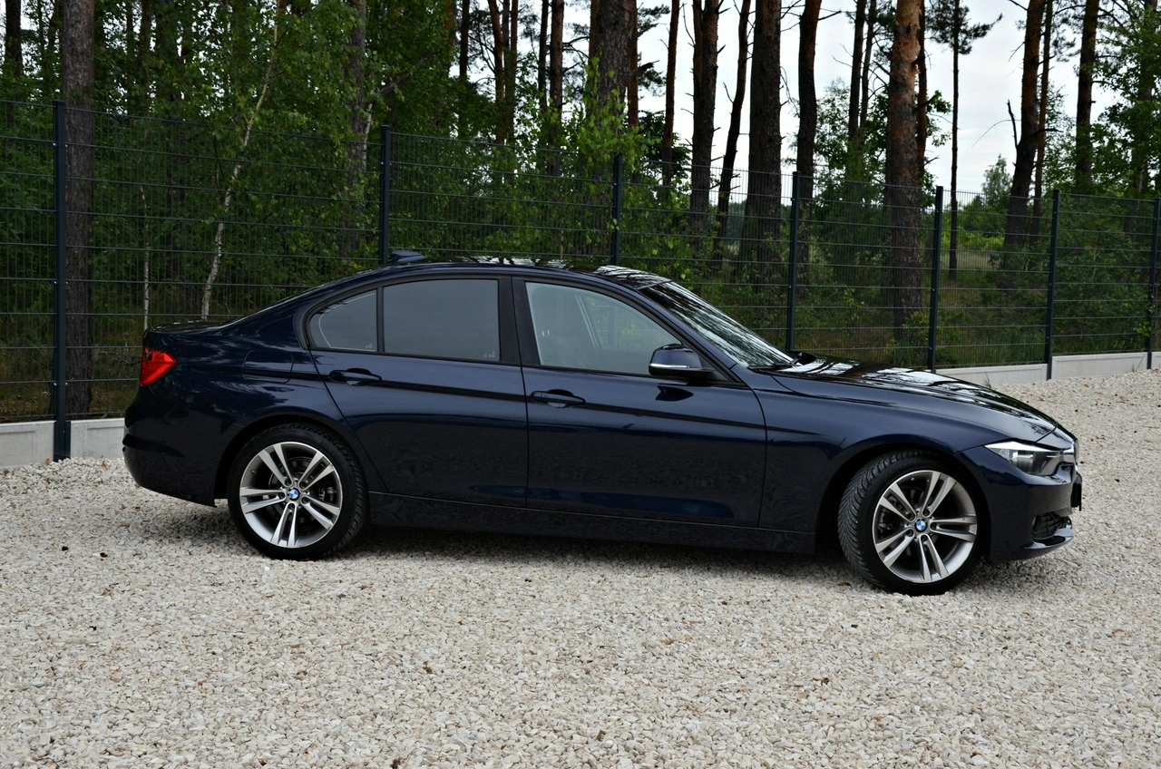 BMW 318 - Zdjęcie 17