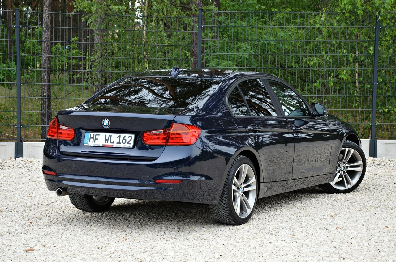 BMW 318 - Zdjęcie 3