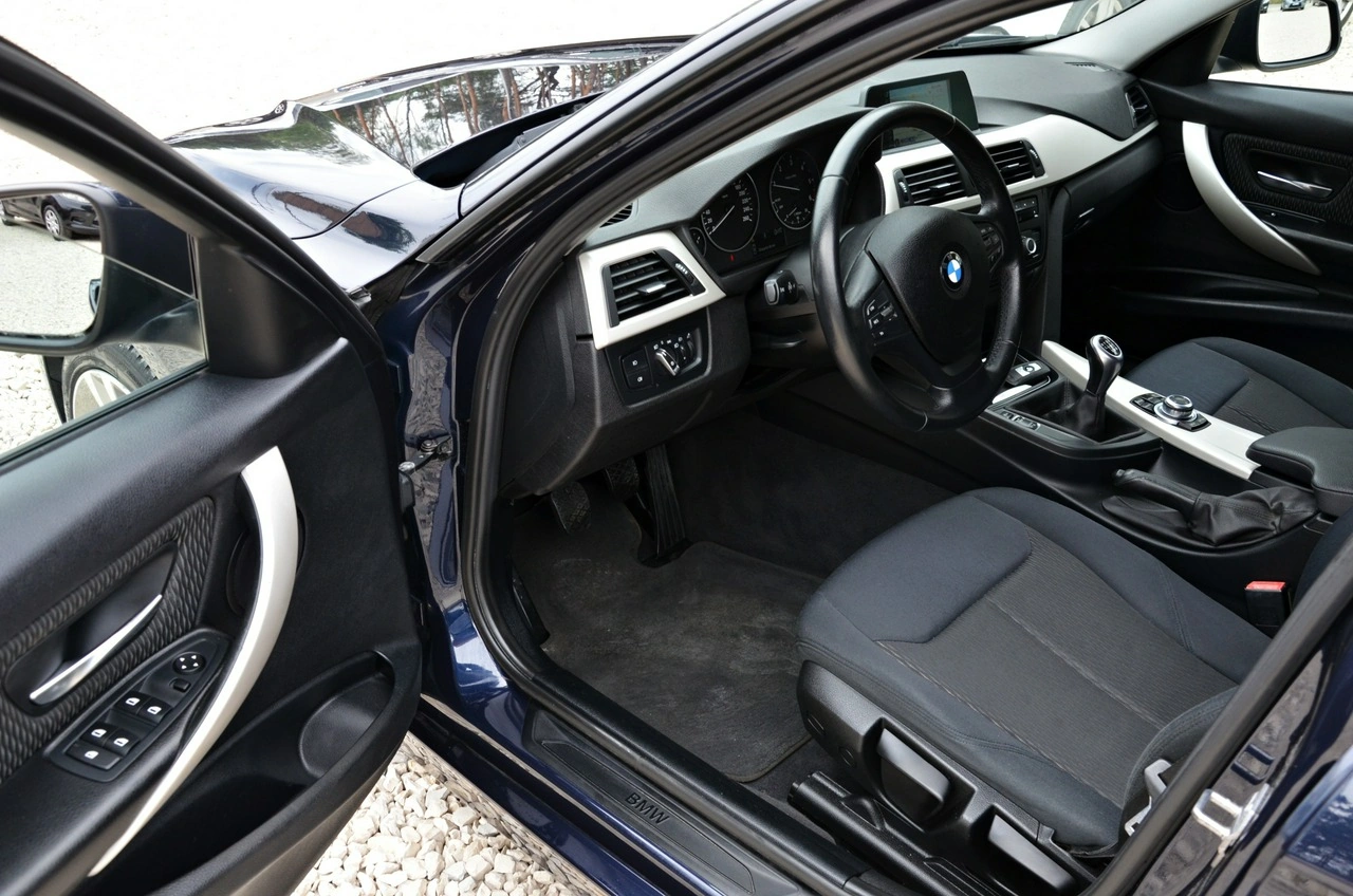 BMW 318 - Zdjęcie 6