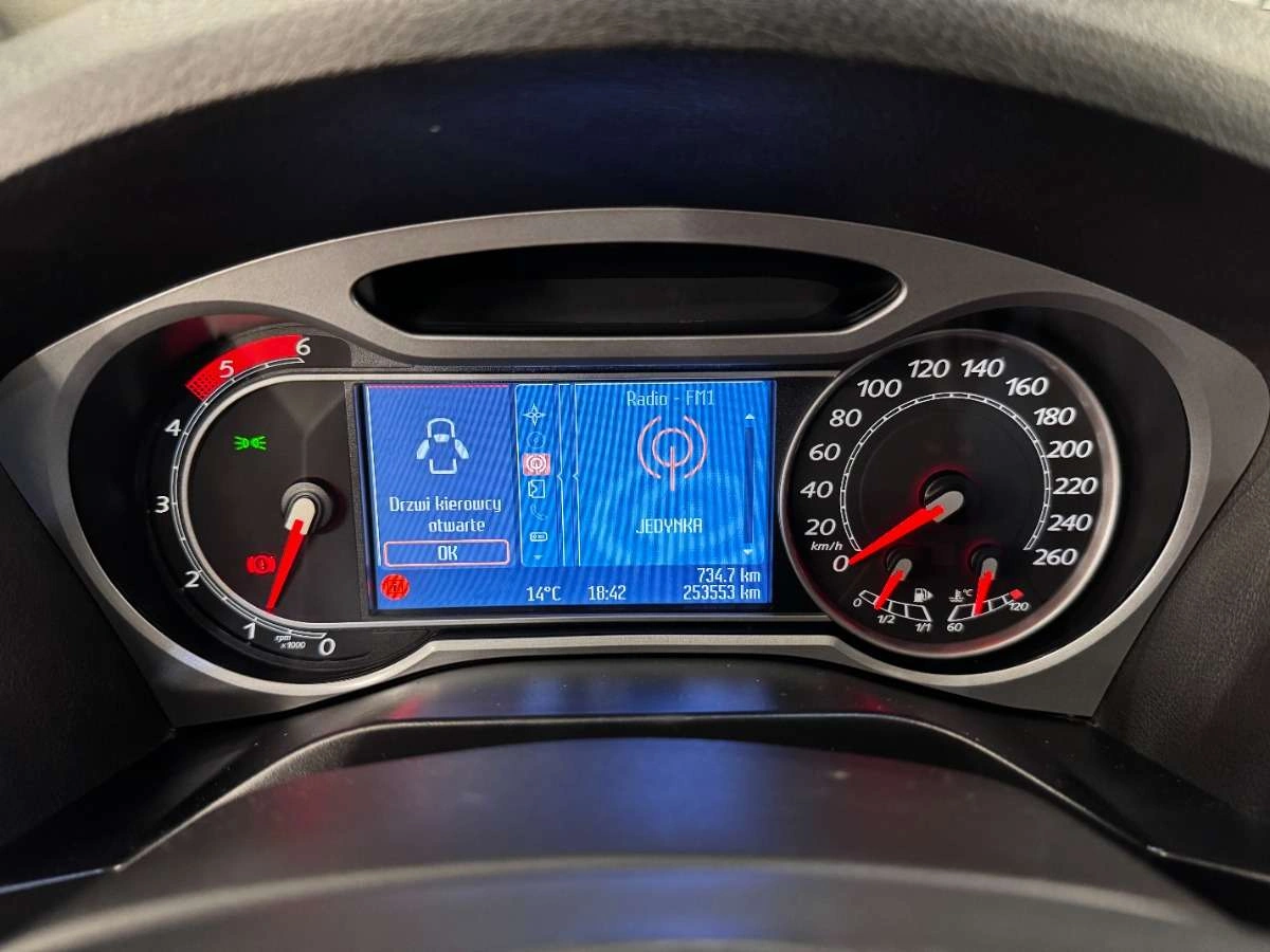 Ford S-Max - Zdjęcie 29