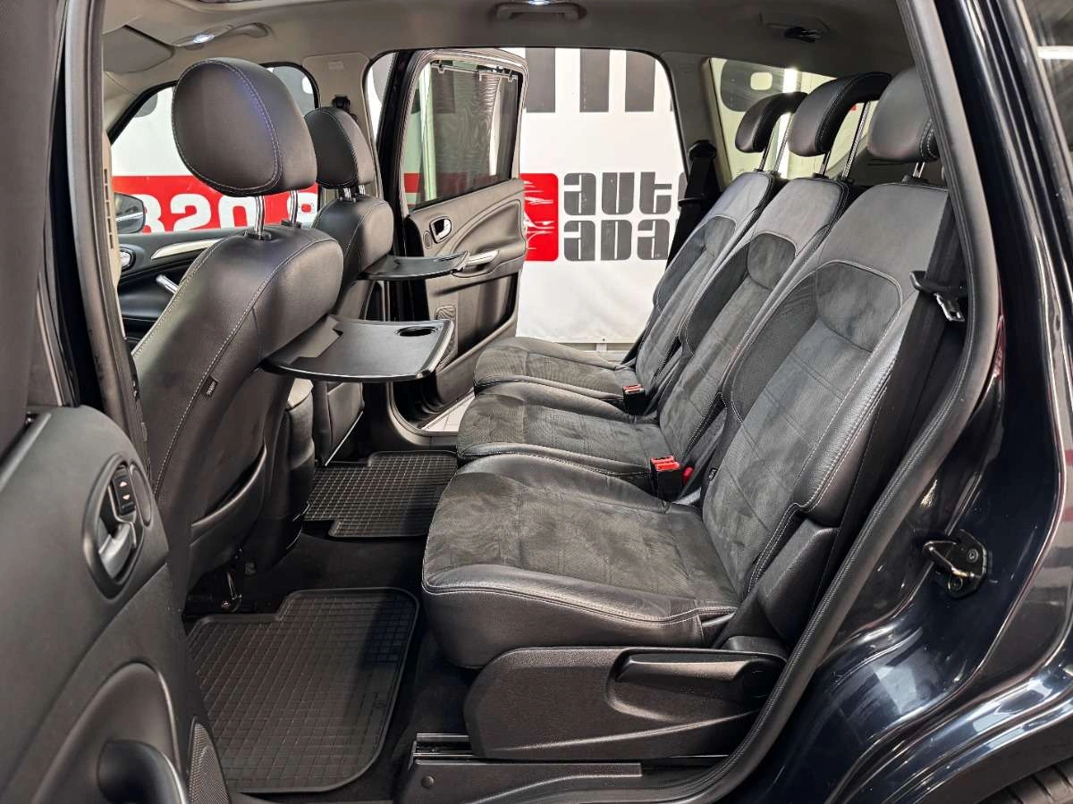 Ford S-Max - Zdjęcie 35