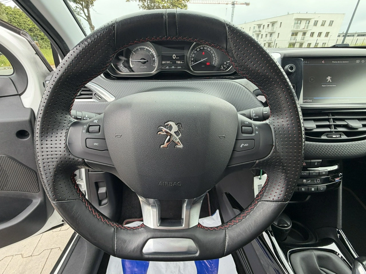 Peugeot 2008 - Zdjęcie 22