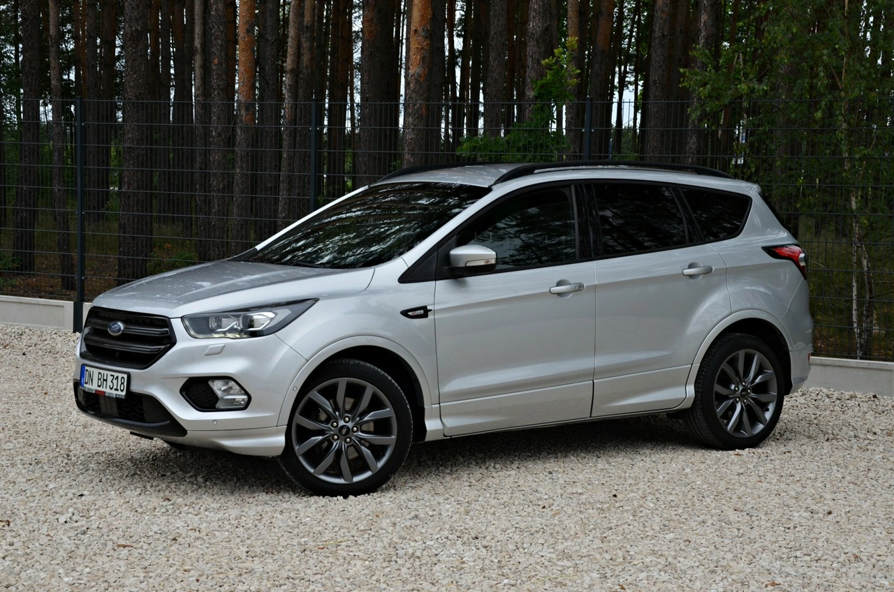Ford Kuga - Zdjęcie 11