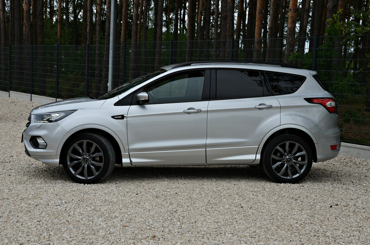 Ford Kuga - Zdjęcie 13