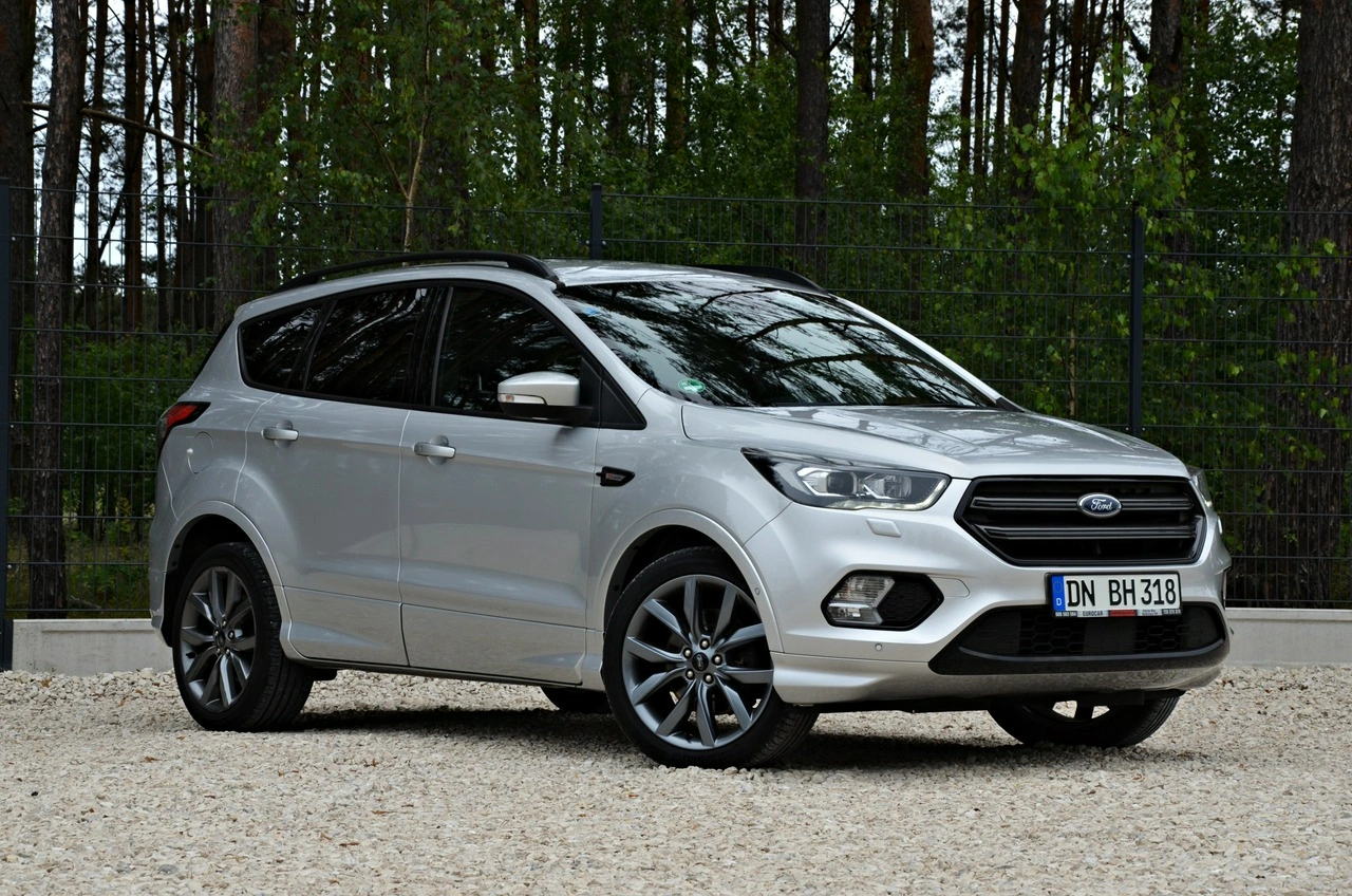 Ford Kuga - Zdjęcie 14