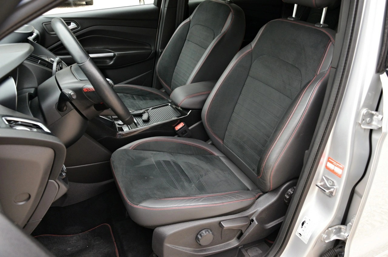 Ford Kuga - Zdjęcie 31