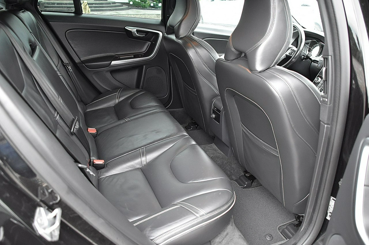 Volvo V60 - Zdjęcie 10