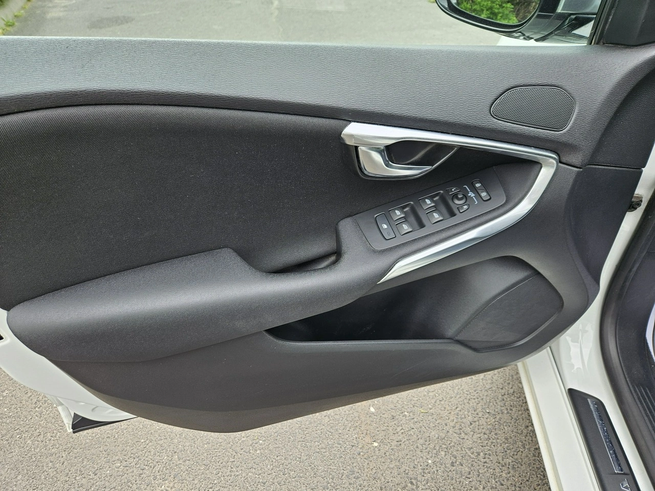 Volvo V40 - Zdjęcie 23